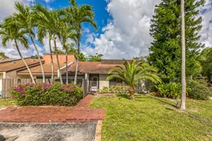 2924 NW 69th Ct, Fort Lauderdale, FL 33309 - Photo 9