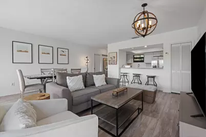 13334 Polo Club Road, Unit #304, Wellington, FL 33414 - Photo 7