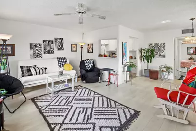 560 Horizons W, Unit #108, Boynton Beach, FL 33435 - Photo 3