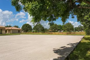 2088 Appaloosa Trail, Wellington, FL 33414 - Photo 3