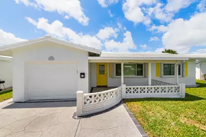 2198 SW 12th Avenue, Boynton Beach, FL 33426 - Photo 3