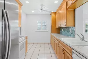 2198 SW 12th Ave, Boynton Beach, FL 33426 - Photo 15