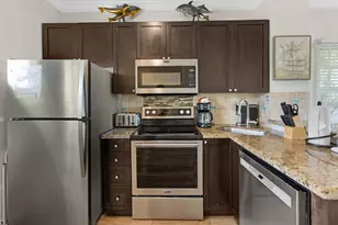 2002 Marina Villa Dr, Duck Key, FL 33050 - Photo 9