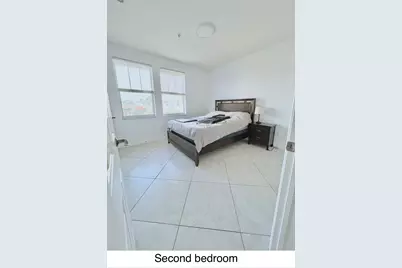 750 Millbrae Court, Unit #3, West Palm Beach, FL 33401 - Photo 17