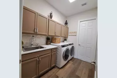 1206 Royal Palm Boulevard, Fort Pierce, FL 34982 - Photo 17