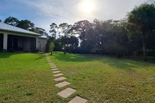 1206 Royal Palm Blvd, Fort Pierce, FL 34982 - Photo 43