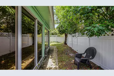 10636 SE Rosemarie Court, Hobe Sound, FL 33455 - Photo 19