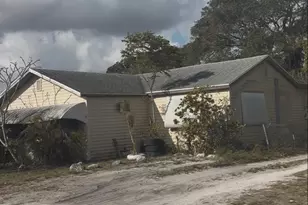 3837 Gulfstream Rd, Palm Springs, FL 33461 - Photo 3