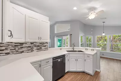 8045 SE Morningwood Place, Hobe Sound, FL 33455 - Photo 7