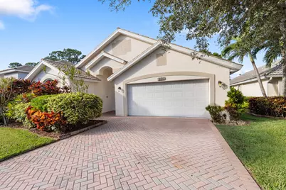 8045 SE Morningwood Place, Hobe Sound, FL 33455 - Photo 1