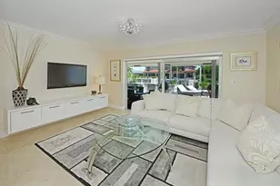 885 NE Mulberry Dr, Boca Raton, FL 33487 - Photo 13