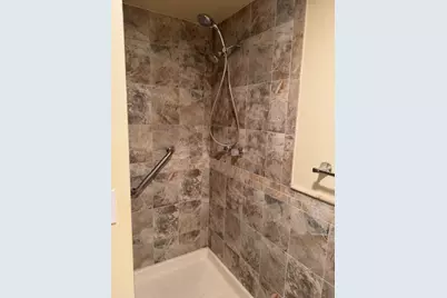 349 Flanders H, Delray Beach, FL 33484 - Photo 17