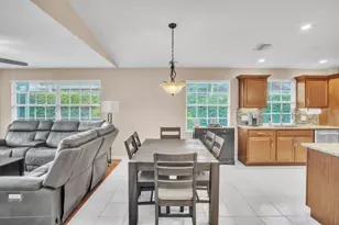 1531 NW Amherst Dr, Port Saint Lucie, FL 34986 - Photo 17