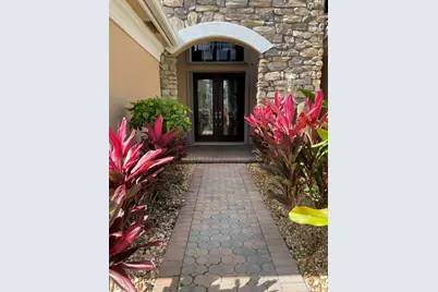 9192 Pineville Drive, Lake Worth, FL 33467 - Photo 5