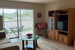 140 Lake Nancy Ln, West Palm Beach, FL 33411 - Photo 7