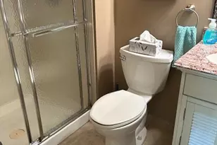 140 Lake Nancy Ln, West Palm Beach, FL 33411 - Photo 17