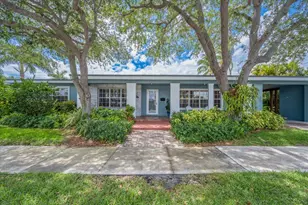 2201 N Lakeside Dr, Lake Worth Beach, FL 33460 - Photo 1