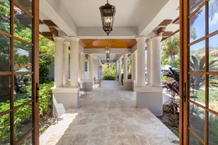 398 S Beach Rd, Jupiter Island, FL 33455 - Photo 21