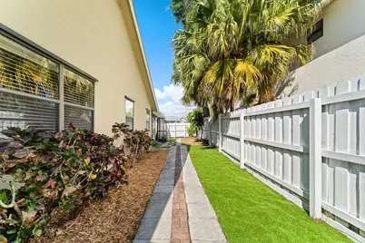 2210 NW 20th Avenue, Stuart, FL 34994 - Photo 13