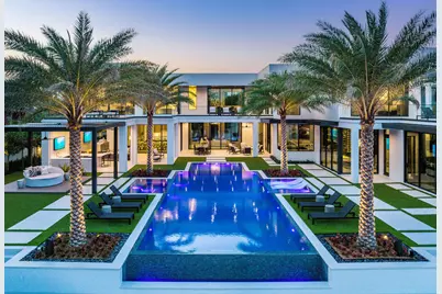 372 E Alexander Palm Road, Boca Raton, FL 33432 - Photo 1