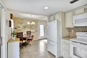 475 Piedmont J, Delray Beach, FL 33484 - Photo 13