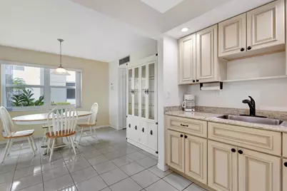 161 Normandy, Unit #D, Delray Beach, FL 33484 - Photo 5