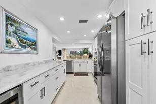 34 Stratford Ln Unit, Boynton Beach, FL 33436 - Photo 11
