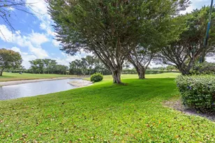 34 Stratford Ln Unit, Boynton Beach, FL 33436 - Photo 37