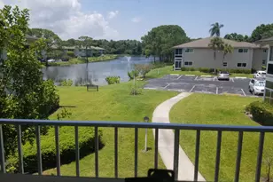 7 Lake Vista Trail, Port Saint Lucie, FL 34952 - Photo 3