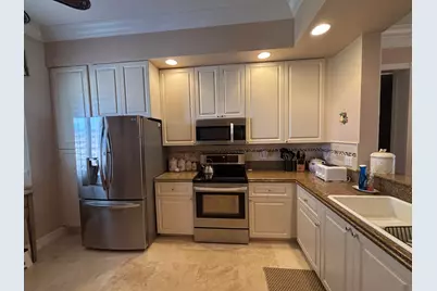 27 Harbour Isle Drive W, Unit #Ph-4, Fort Pierce, FL 34949 - Photo 3