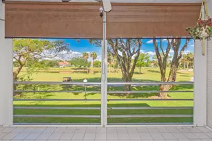 3960 Oaks Clubhouse Dr, Pompano Beach, FL 33069 - Photo 17