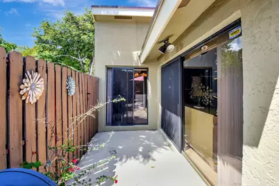 312 Meadows Drive, Boynton Beach, FL 33436 - Photo 33