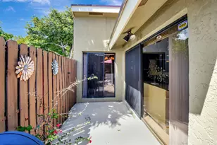 312 Meadows Dr, Boynton Beach, FL 33436 - Photo 33