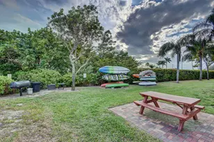 1000 Scotia Dr, Hypoluxo, FL 33462 - Photo 27