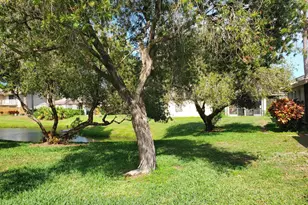 2831 Stoneway Ln, Fort Pierce, FL 34982 - Photo 3