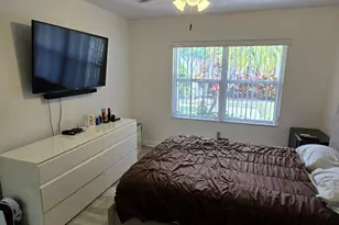 2285 Saratoga Ln, West Palm Beach, FL 33409 - Photo 31