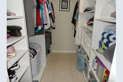 725 Lori Drive, Unit #306, Palm Springs, FL 33461 - Photo 9