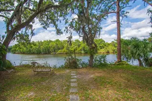 139 Camino Del Rio, Port Saint Lucie, FL 34952 - Photo 7
