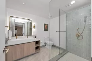 601 NE 1st Ave, Miami, FL 33132 - Photo 9