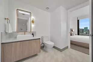 601 NE 1st Ave, Miami, FL 33132 - Photo 13