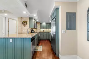 5600 N Flagler Dr, West Palm Beach, FL 33407 - Photo 9