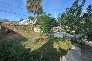 523 48th St, West Palm Beach, FL 33407 - Photo 31