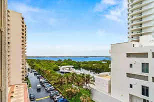 4200 N Ocean Dr, Singer Island, FL 33404 - Photo 29