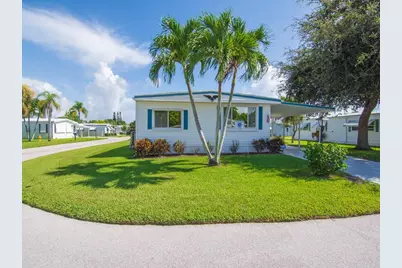 264 NE Cameo Way, Jensen Beach, FL 34957 - Photo 5