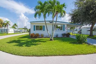 264 NE Cameo Way, Jensen Beach, FL 34957 - Photo 5
