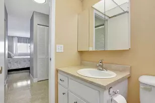 3051 NW 46th Ave, Lauderdale Lakes, FL 33313 - Photo 21