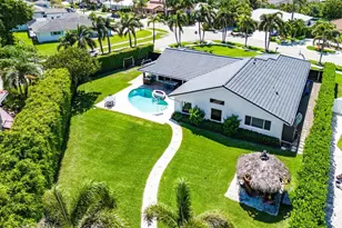 7700 NE Spanish Trail Ct, Boca Raton, FL 33487 - Photo 3