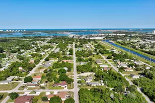 107 Gotham Dr, Fort Pierce, FL 34946 - Photo 37
