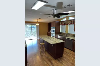 553 Tropical Isles Circle, Fort Pierce, FL 34982 - Photo 3