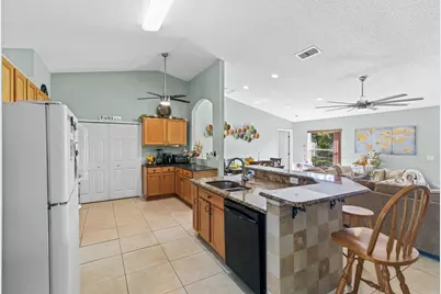 663 NW North Macedo Boulevard, Port Saint Lucie, FL 34983 - Photo 19